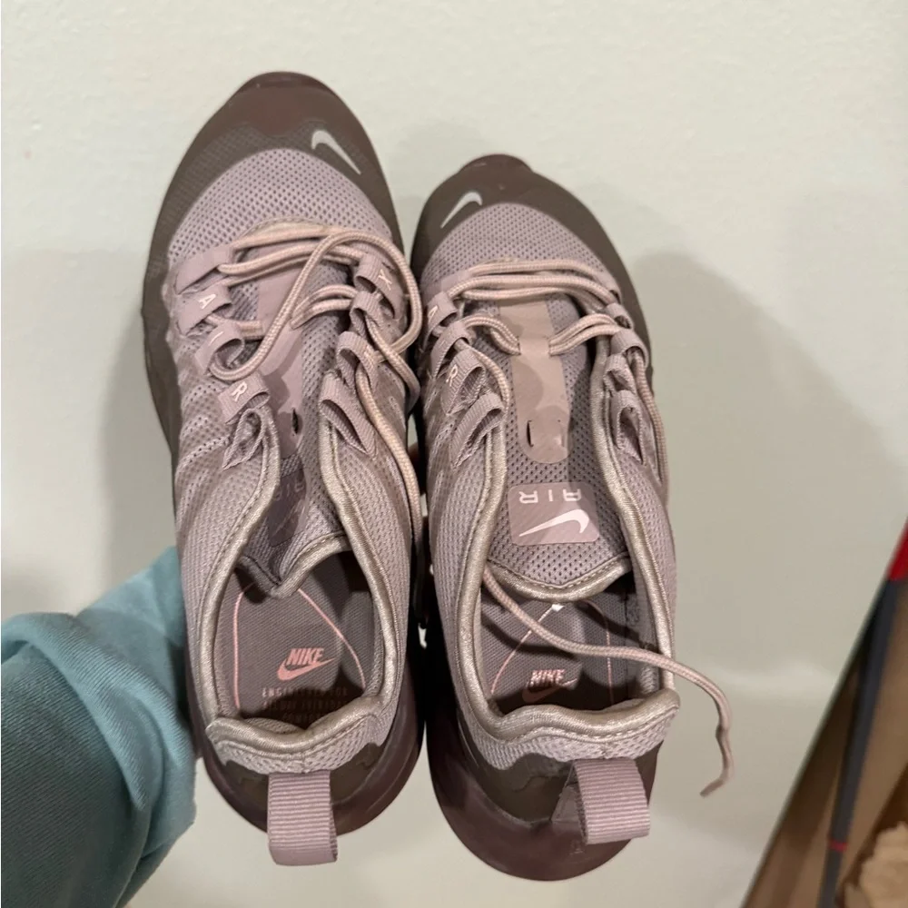 Nike Air Max Chocolate Brown Sneakers 7.5